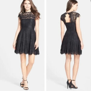 NWT BB Dakota Rhianna Black Lace Dress 4